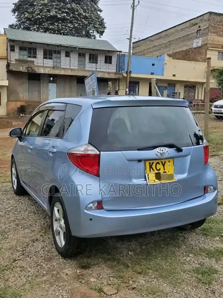 Toyota Ractis 1.5 FWD 2014 Blue