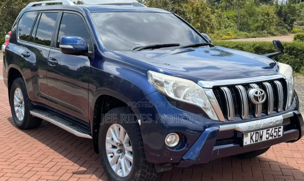 Toyota Land Cruiser Prado 2013 Blue