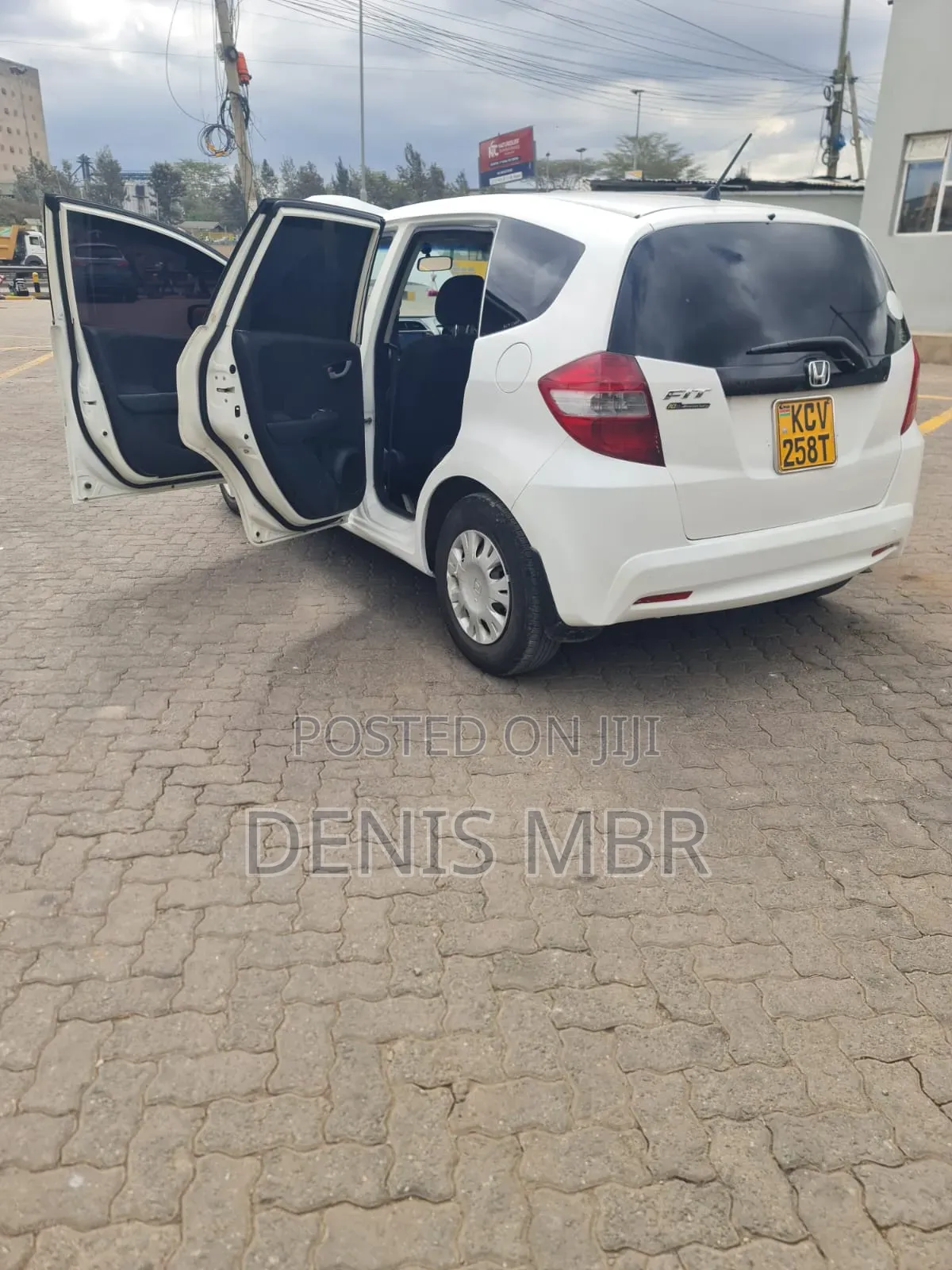 Honda Fit 2012 White