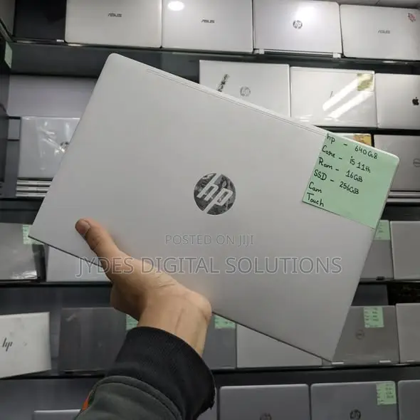 Laptop HP ProBook 640 16GB Intel Core i7 SSD 512GB