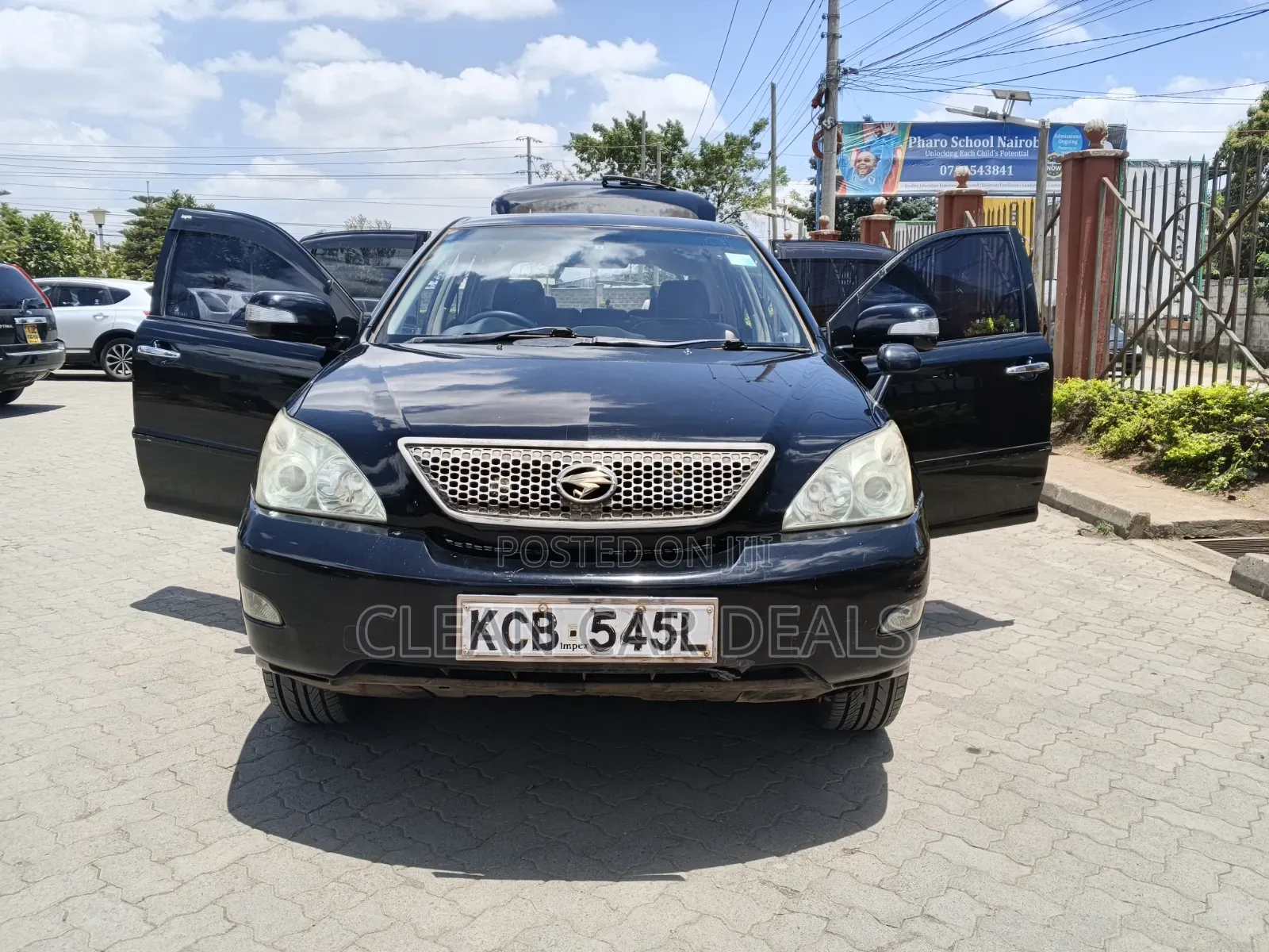 Toyota Harrier 2010