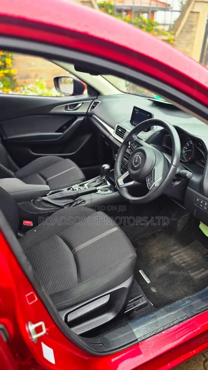Mazda Axela 2019 Red