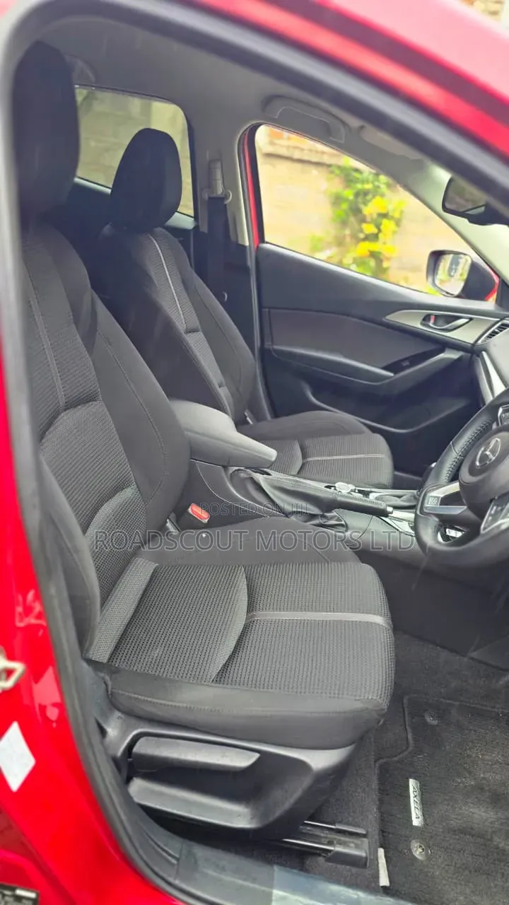 Mazda Axela 2019 Red