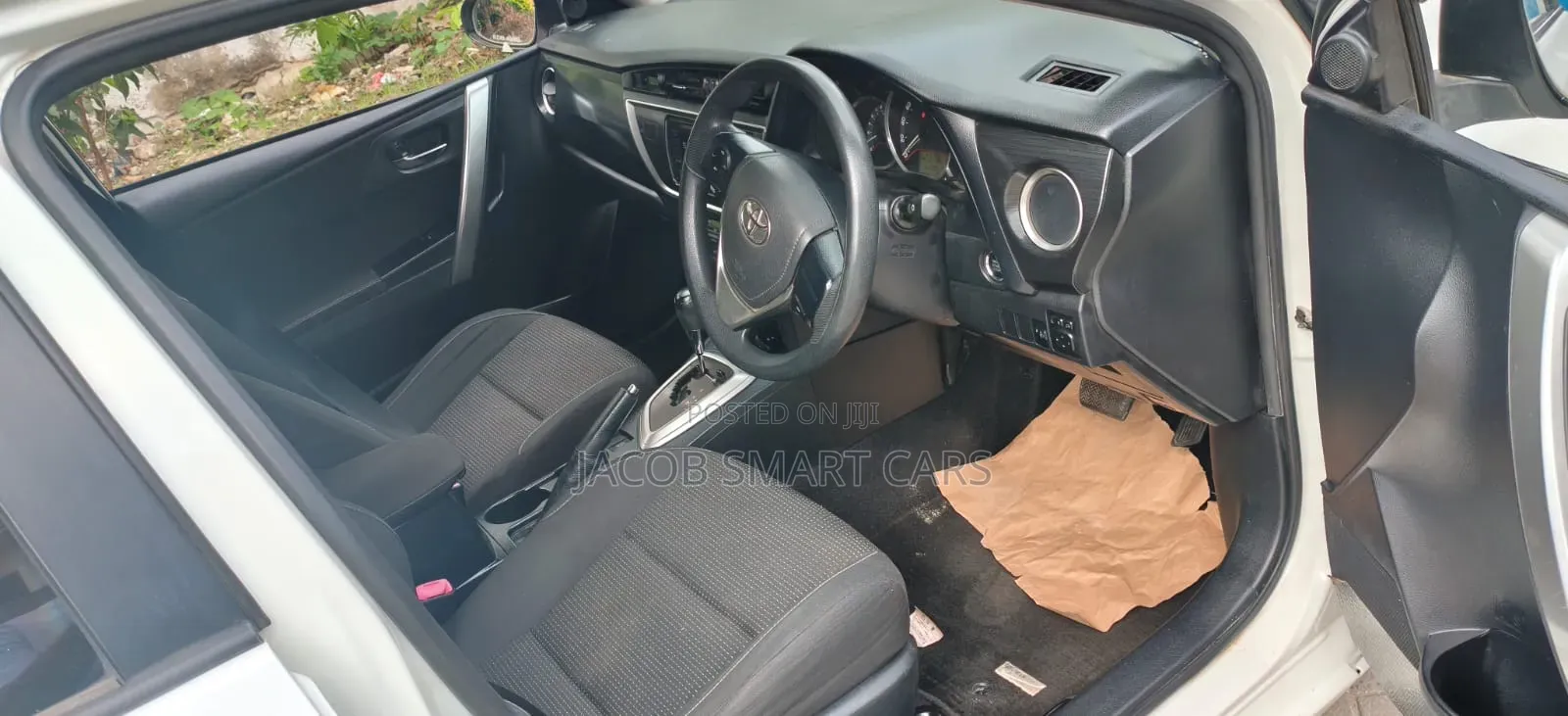 Toyota Auris 2014 White