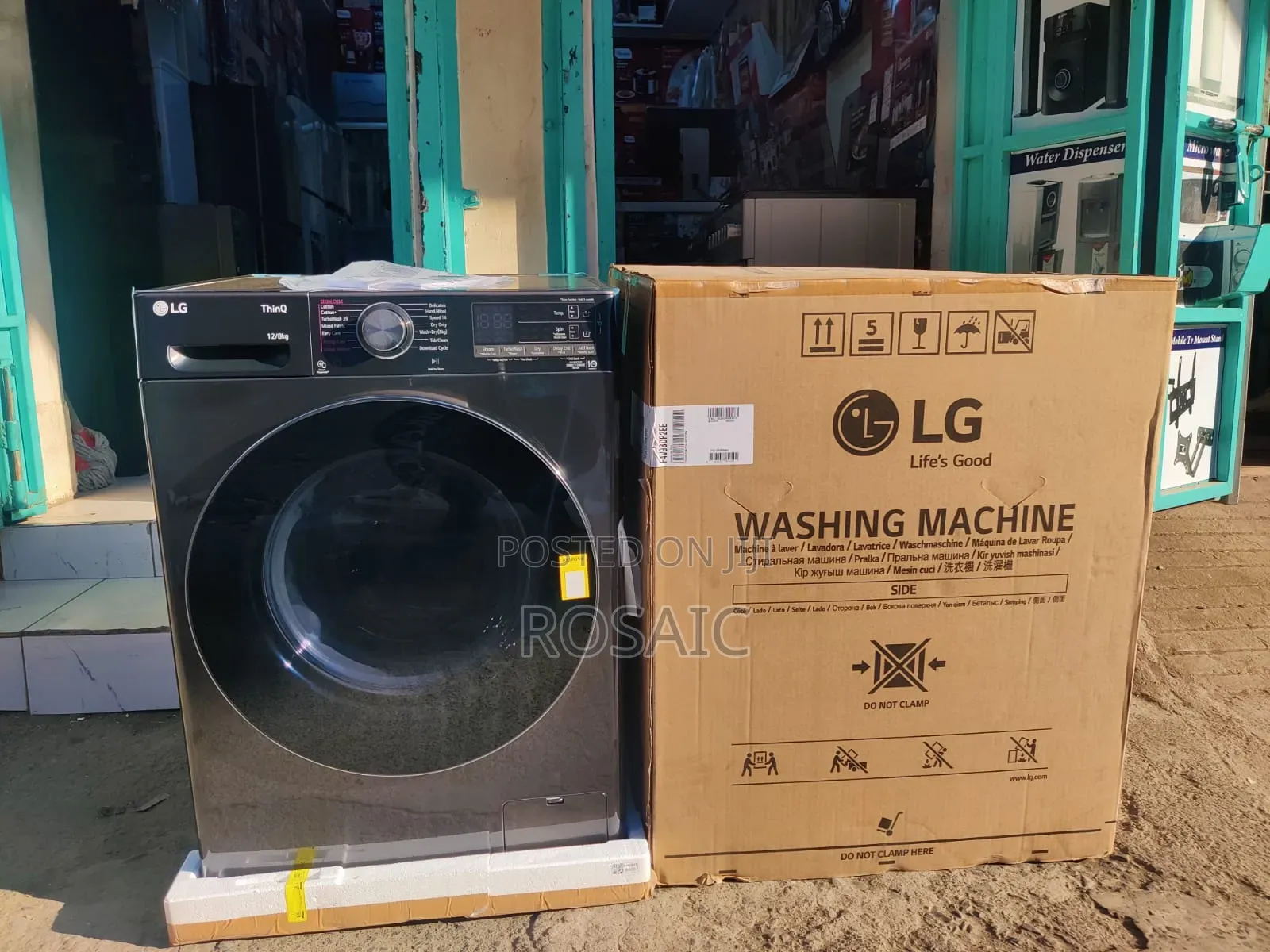 LG Washing Machine 12kg/8kg Wash and Dry