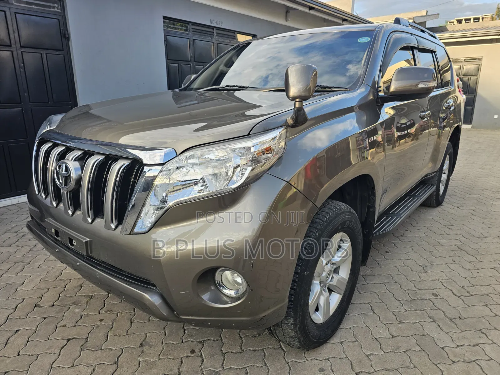 Toyota Land Cruiser Prado 2.7 VVT-i 2016 Gray