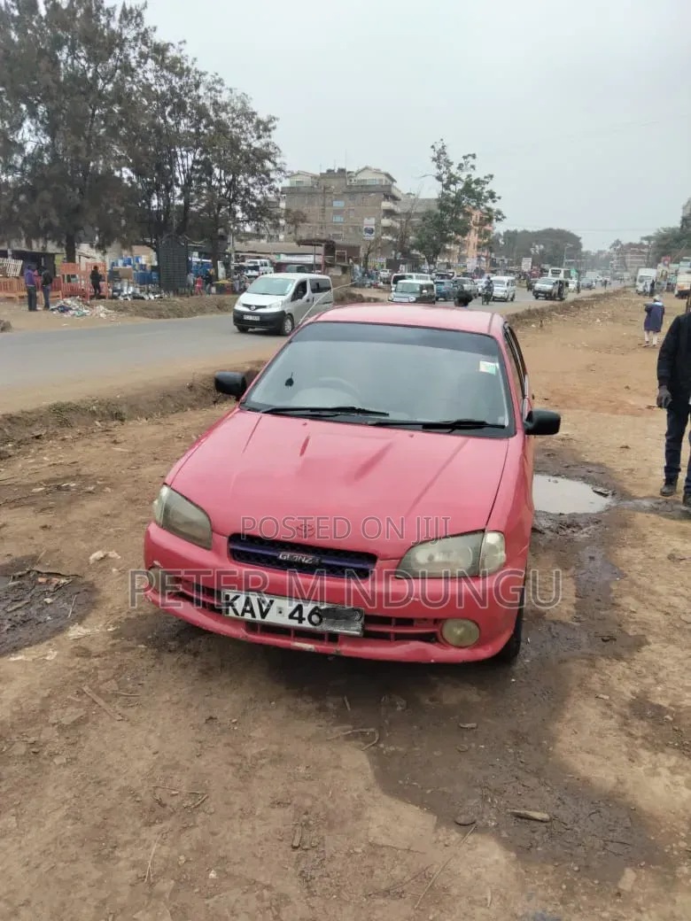Toyota Starlet 1999 Red