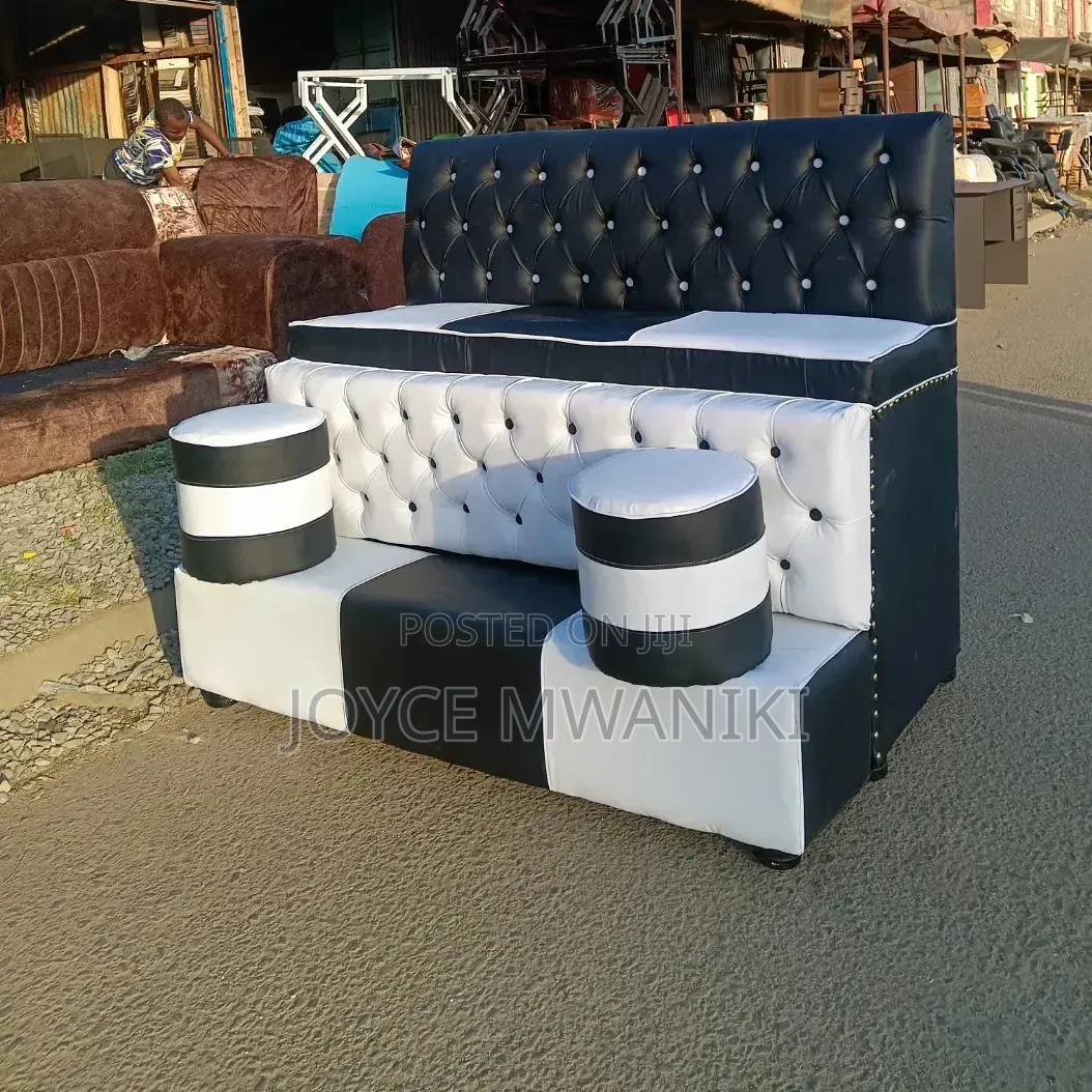 Black and White Simple 2 Seater Pedicure Seat 