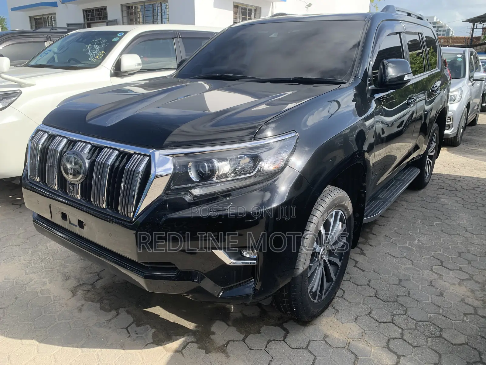 Toyota Land Cruiser Prado Kakadu 2019 Black
