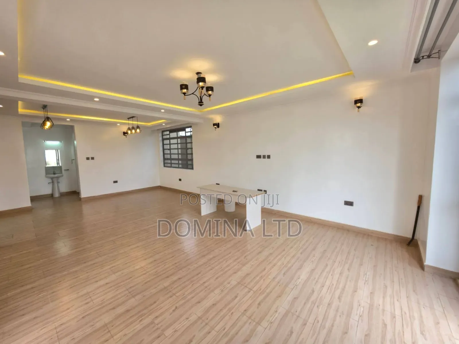 4bdrm Maisonette in Witethie for sale