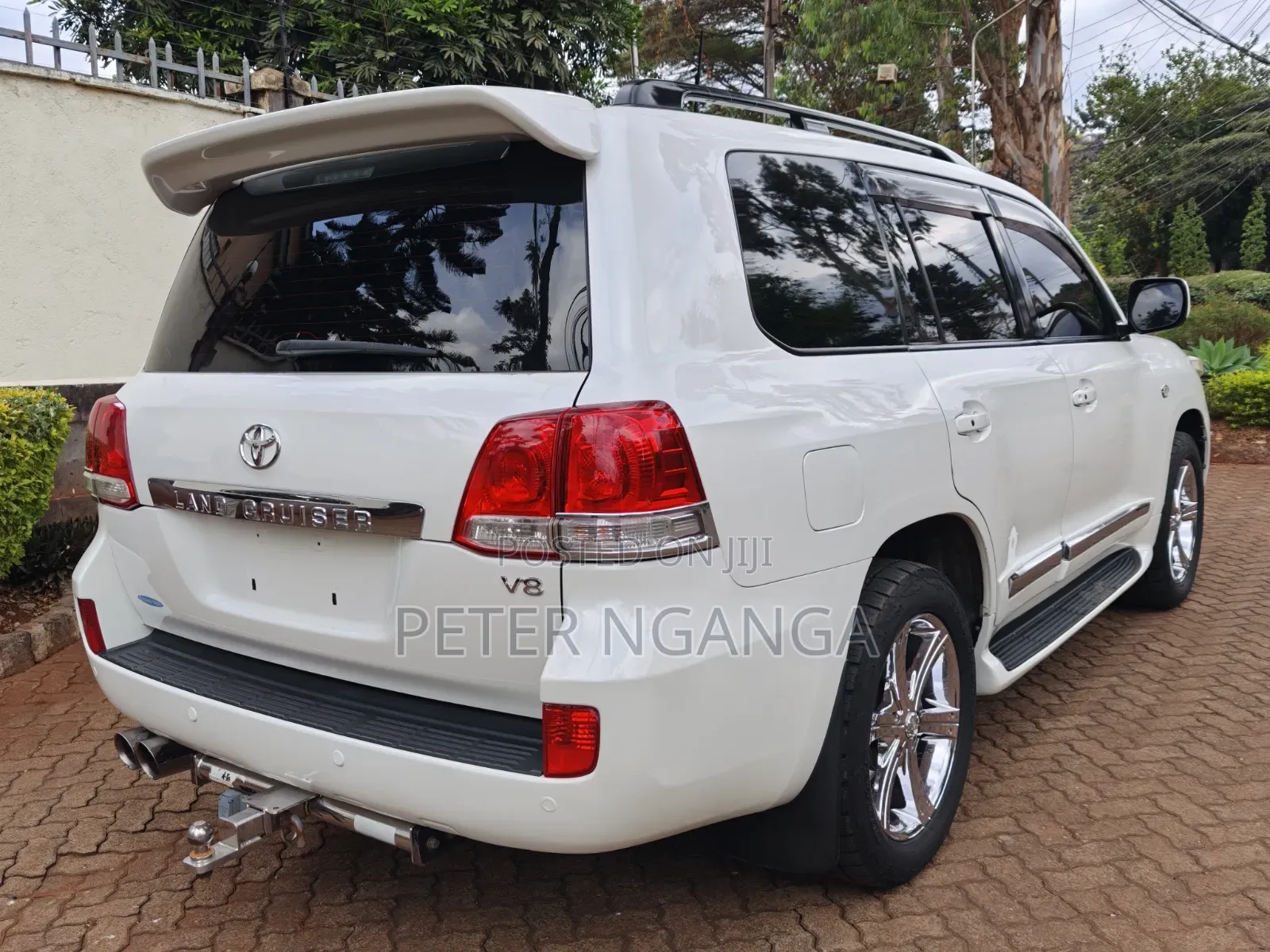 Toyota Land Cruiser 2009 Off white