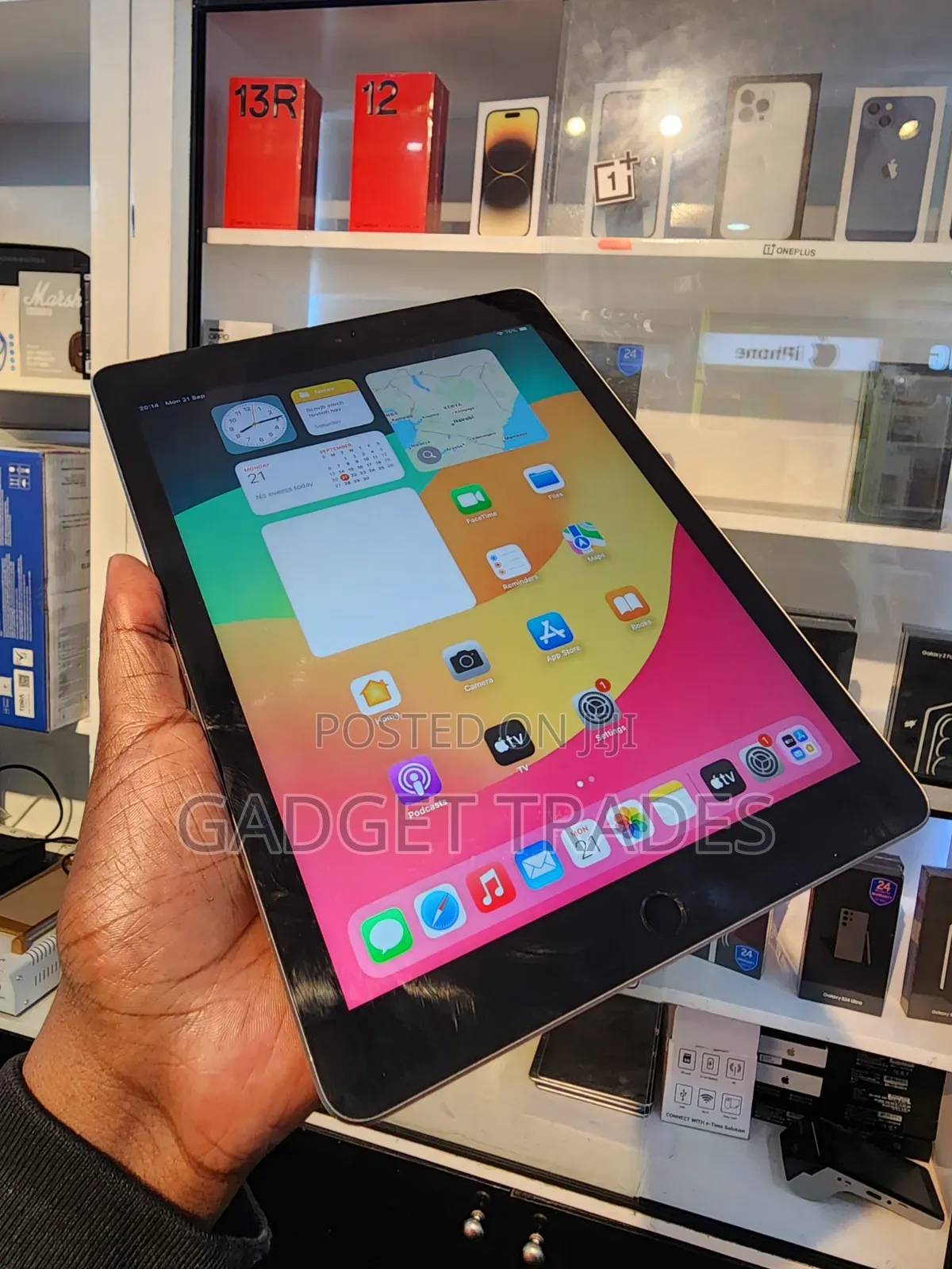 Apple iPad 9.7 32 GB Gray