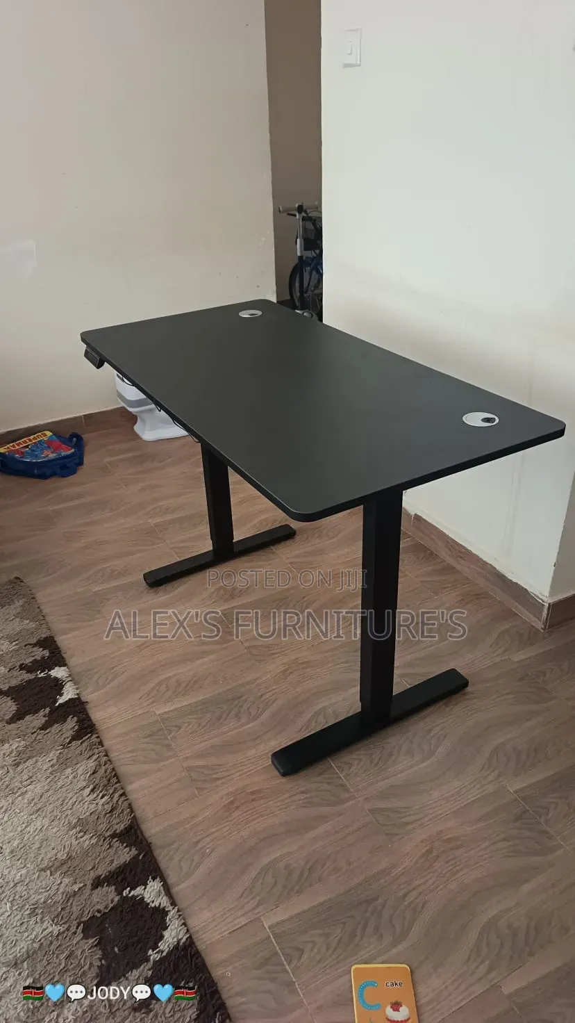 Office Metallic Frame With High Quality Adjustable Desk> Electric Desk