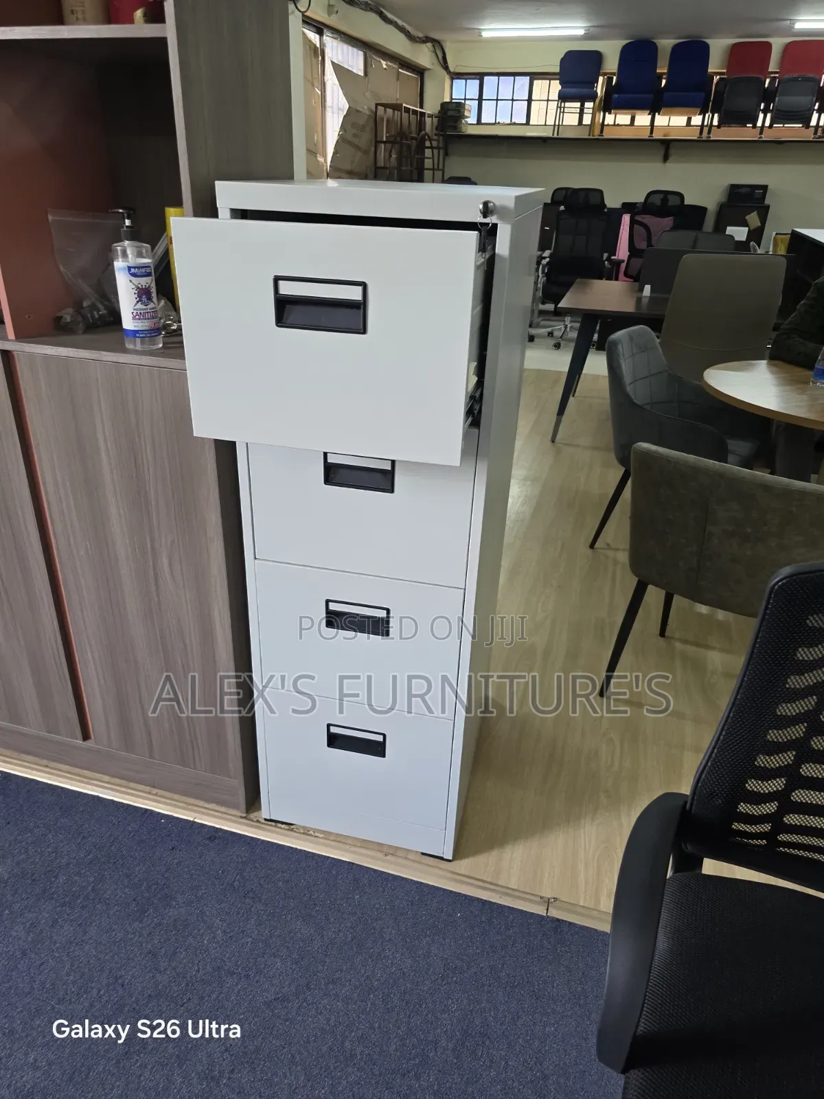 4 Compatible With Locable Cabinet