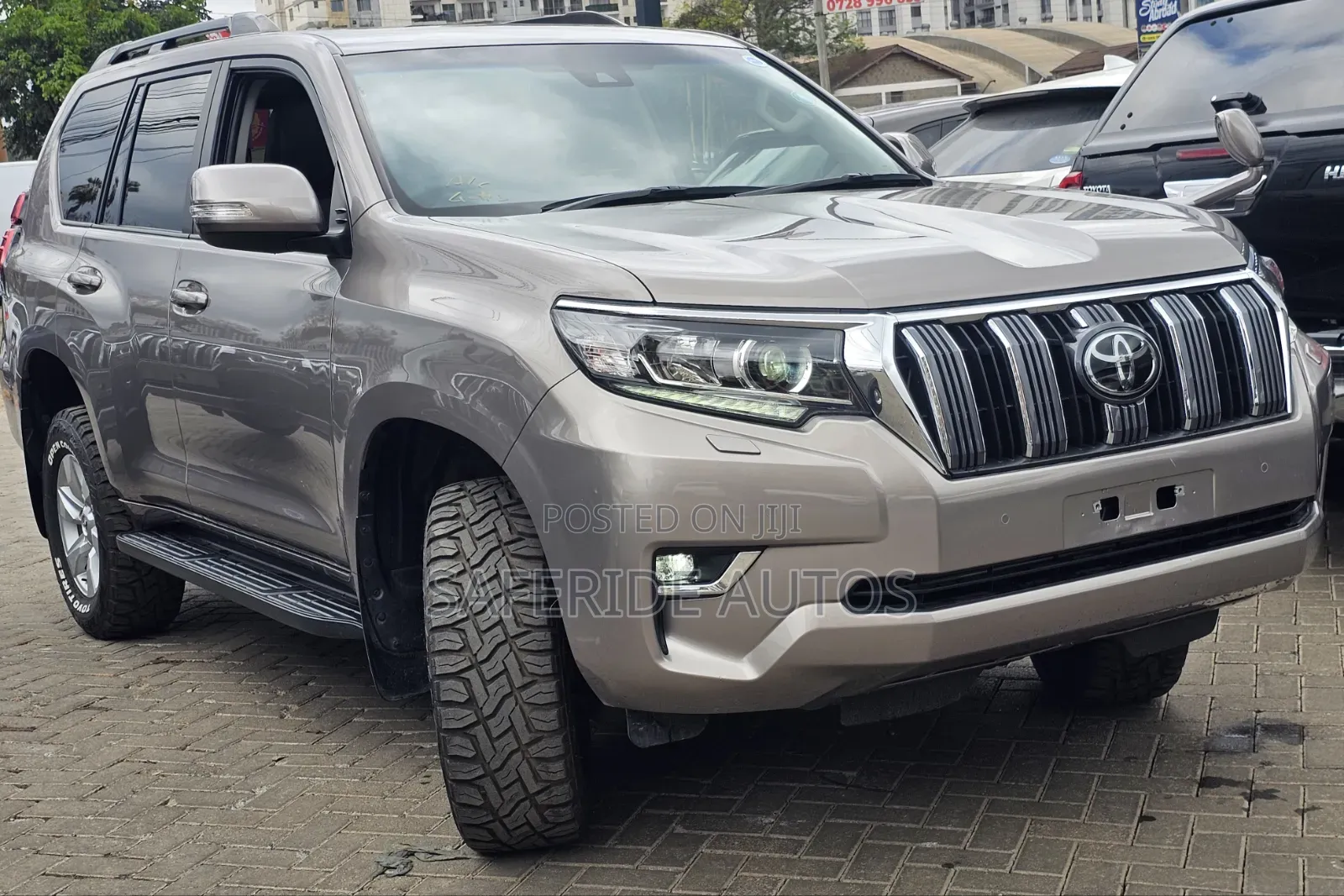 Toyota Land Cruiser Prado 2.7 2022 Gold