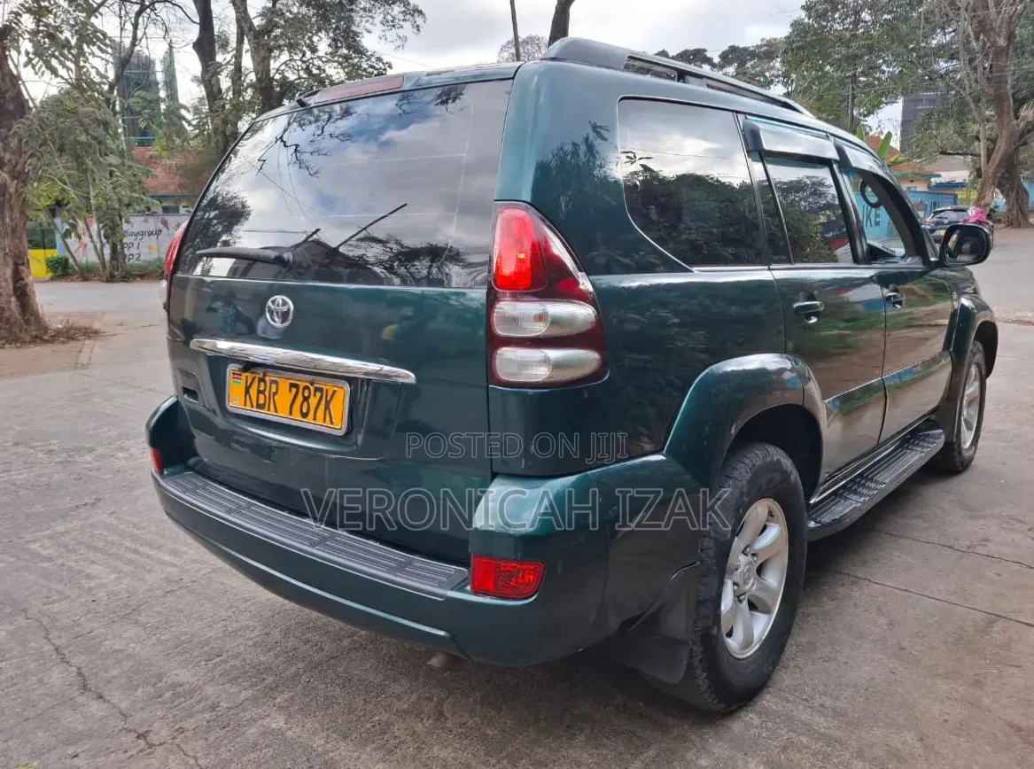 Toyota Land Cruiser Prado 2006 Green