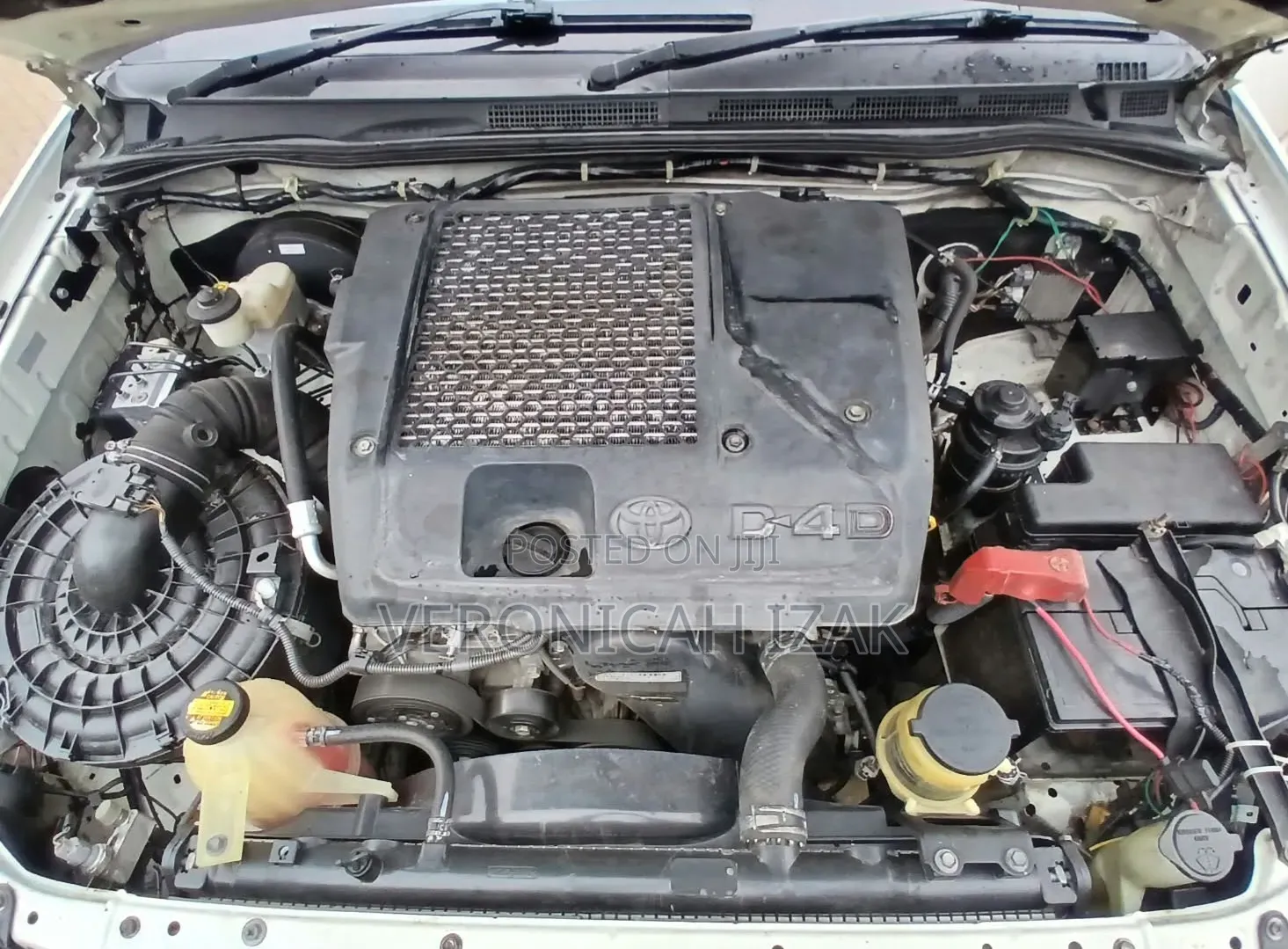 Toyota Hilux 2013 White