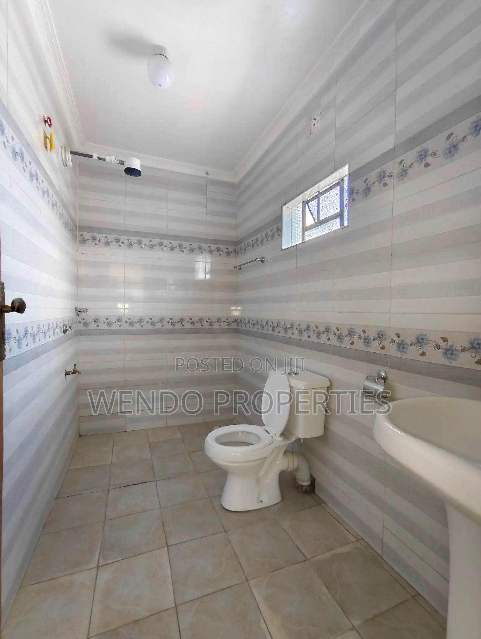 3bdrm Bungalow in Ngong CBD for rent