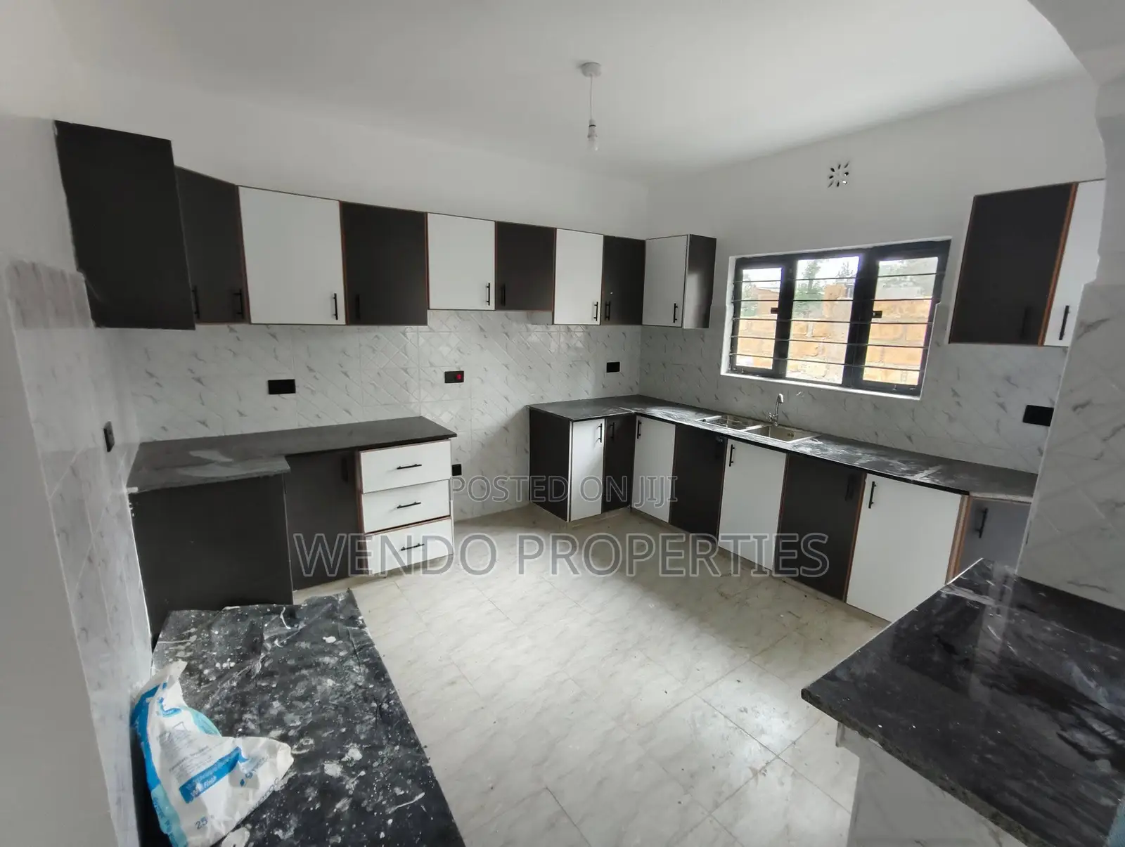 4bdrm Bungalow in Matasia for rent