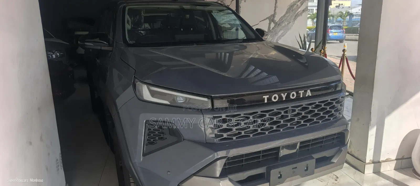 New Toyota Hilux 2026 Gray