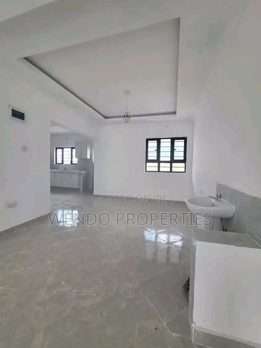 4bdrm Bungalow in Matasia for rent