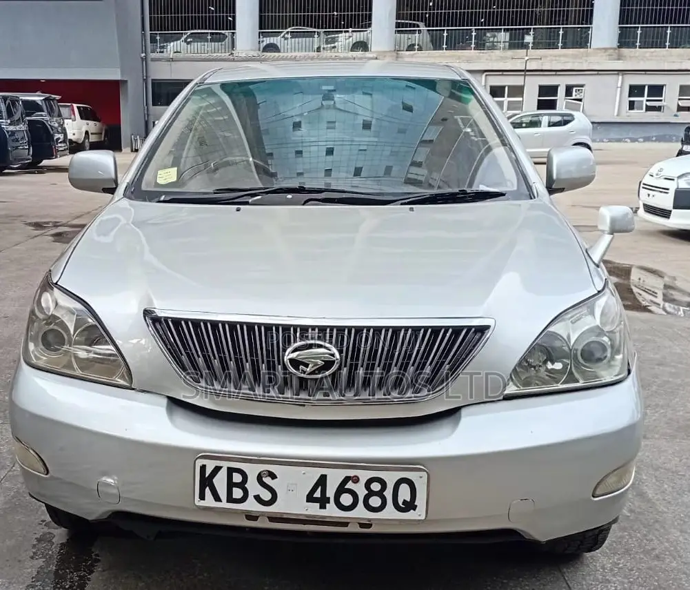 Toyota Harrier 2005 Silver