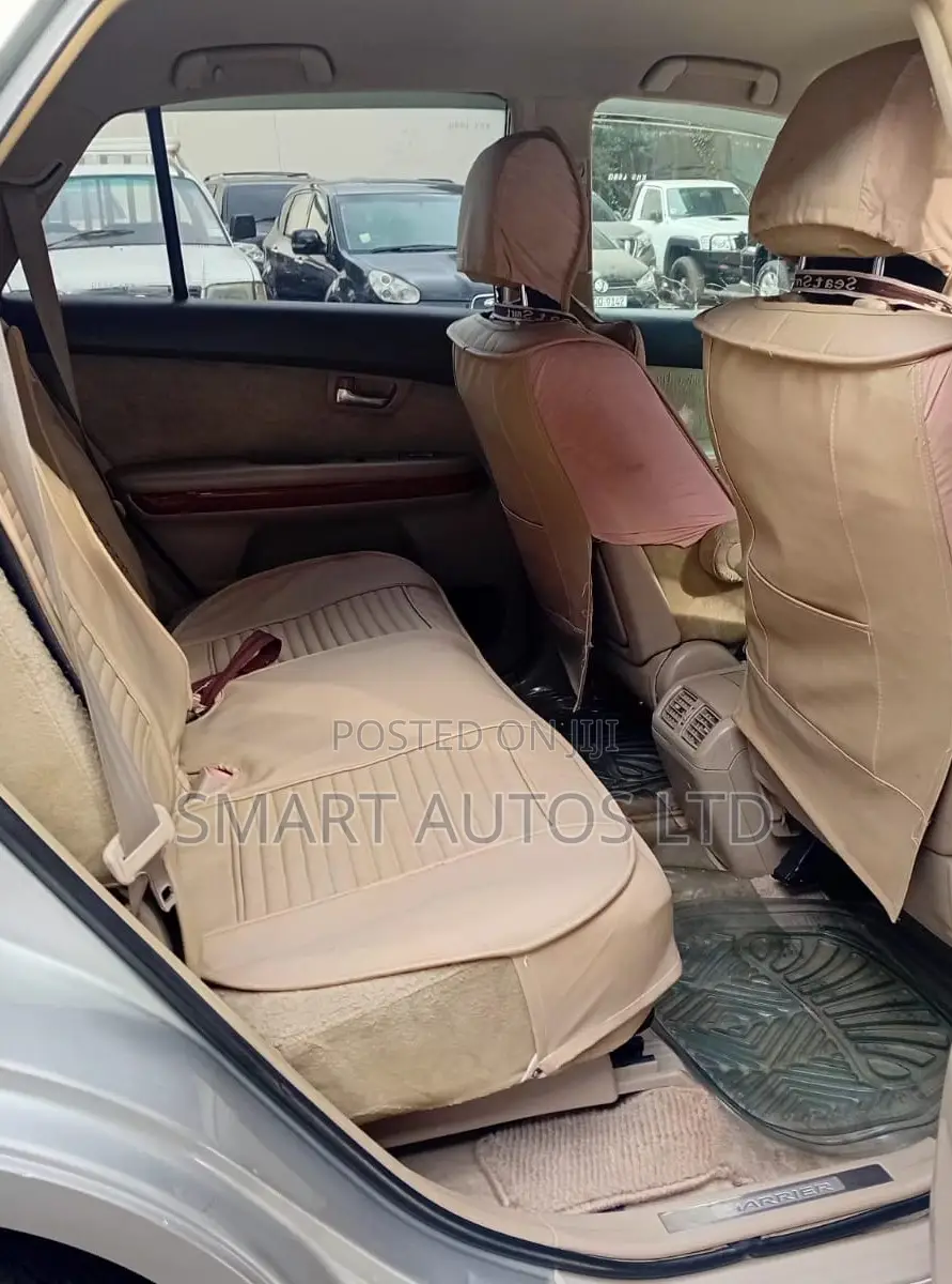 Toyota Harrier 2005 Silver