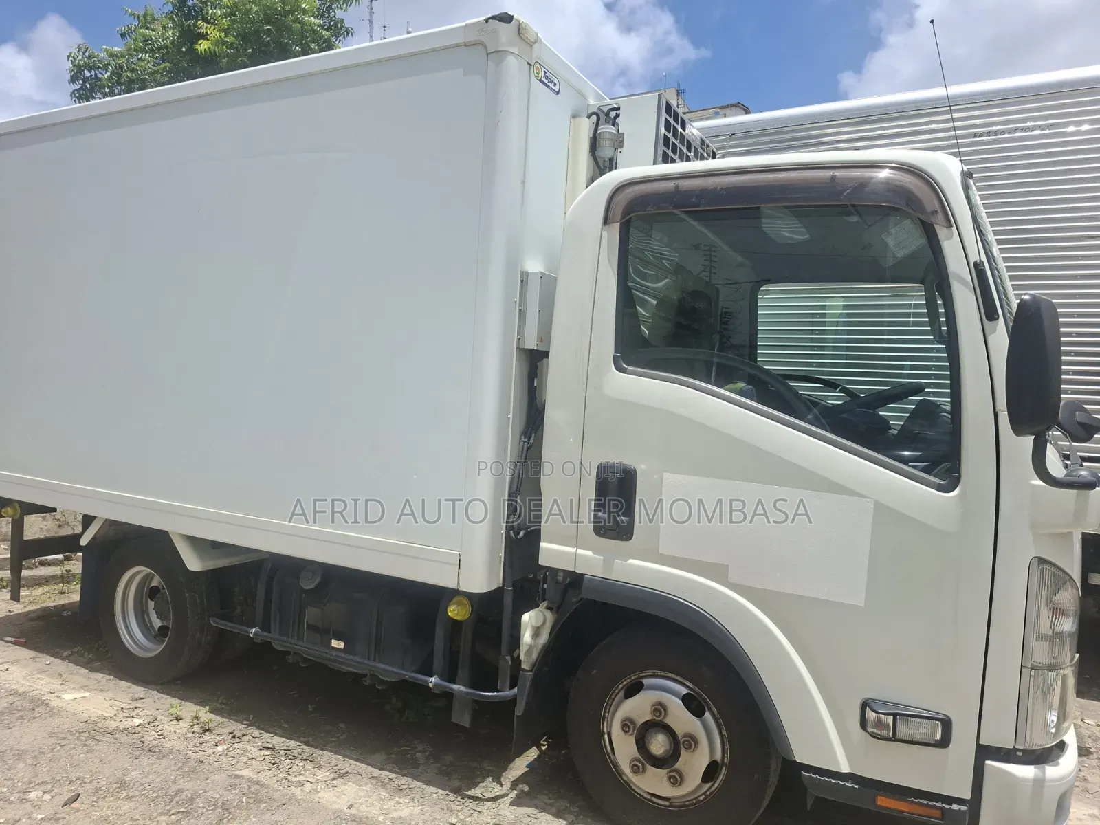 Isuzu Elf Refer Body 2019 White