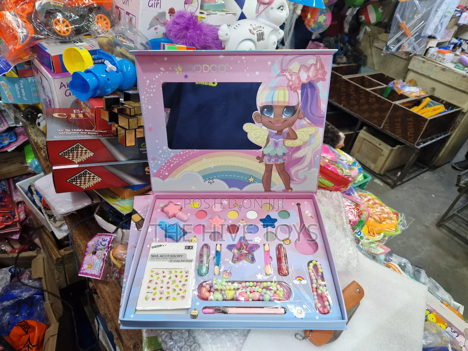 Big Make Up Kit With Mirror