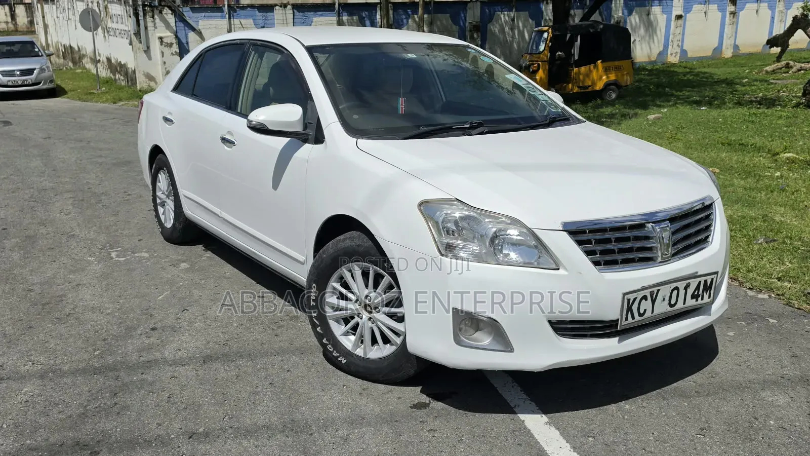 Toyota Premio 2013 White