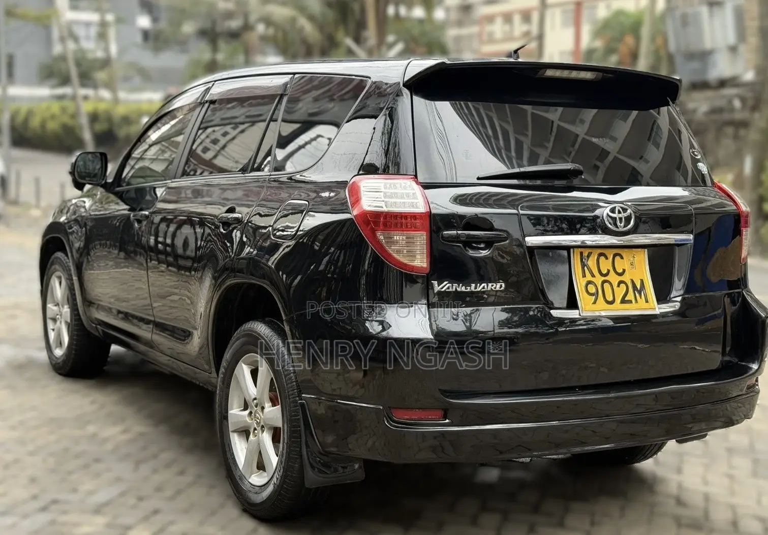 Toyota Vanguard 2008 Black