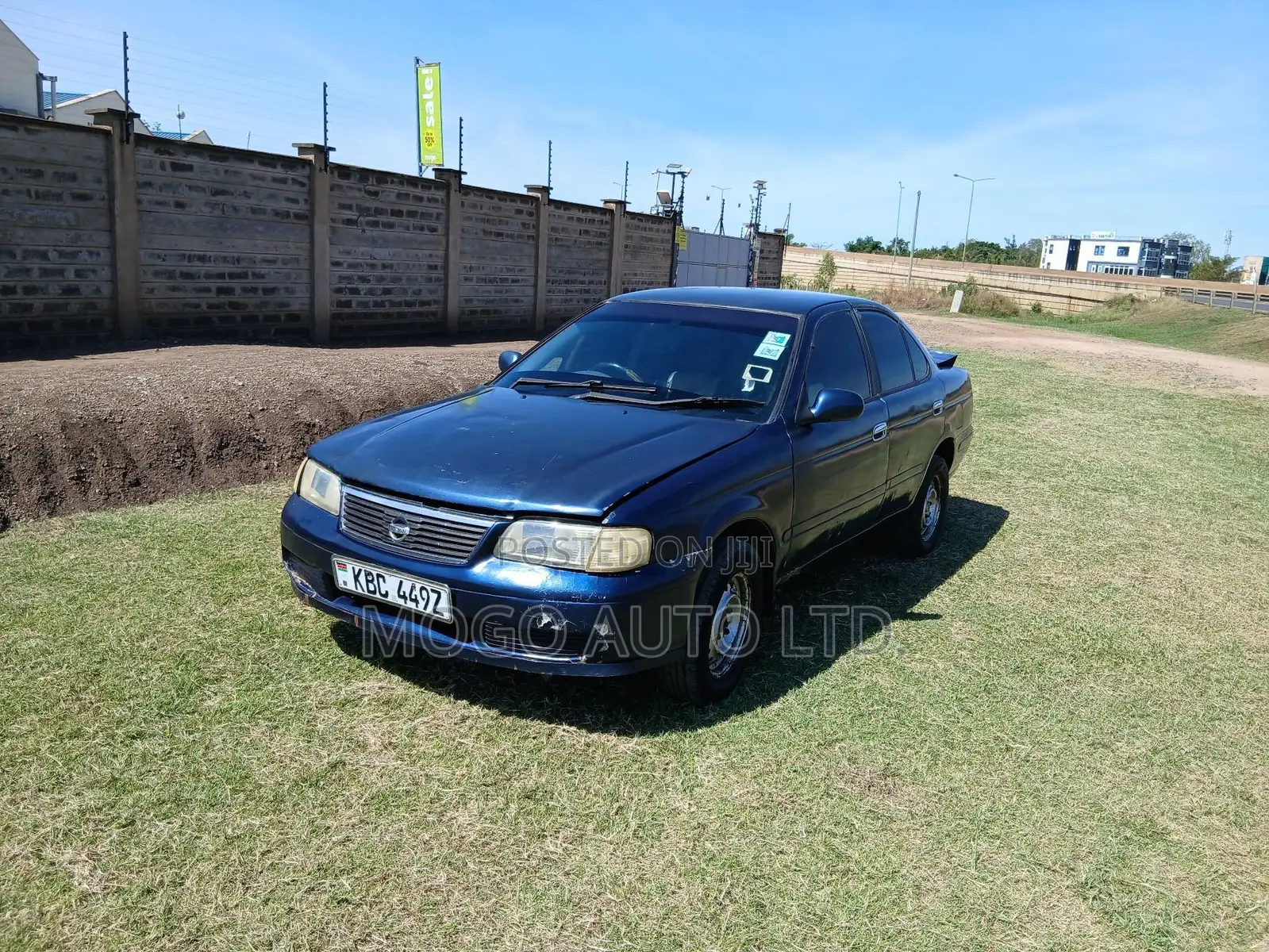 Nissan Sunny 2001 Blue