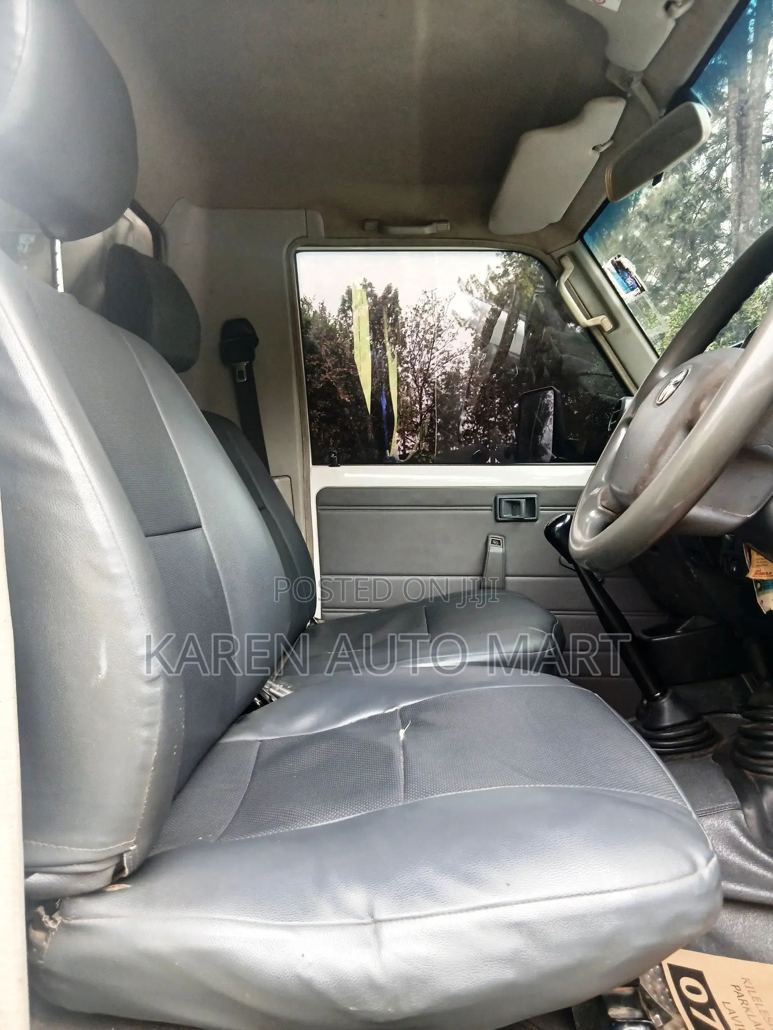 Toyota Land Cruiser 79 Series 2014 White