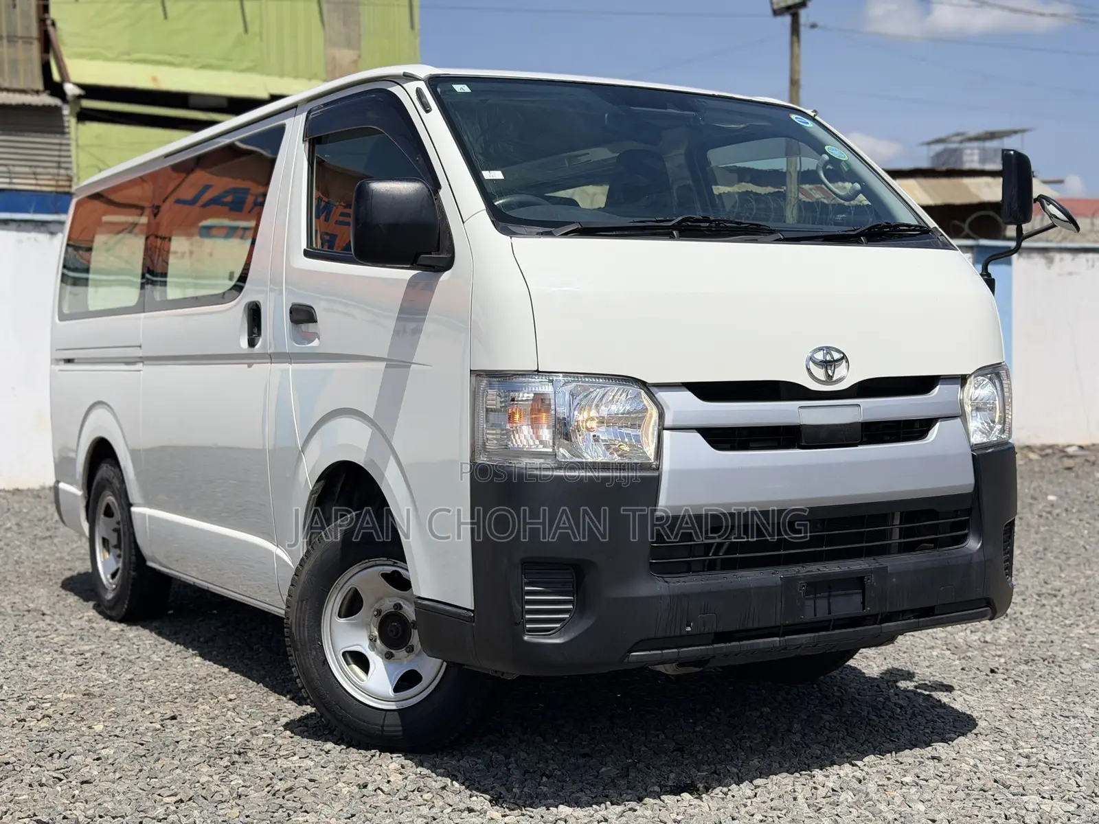 Toyota HiAce 2019 White