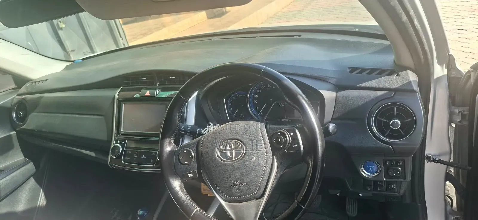 Toyota Corolla Fielder 2016 Silver