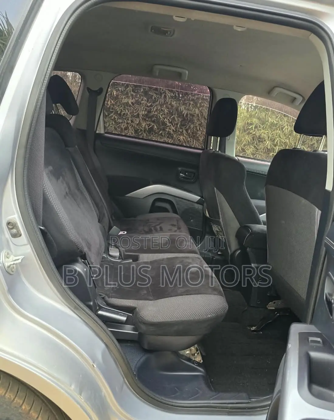 Mitsubishi Outlander 2012 Gray
