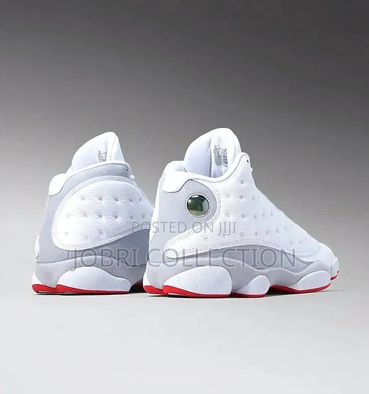 Air Jordan 13 Retro Wolf Grey Sneakers