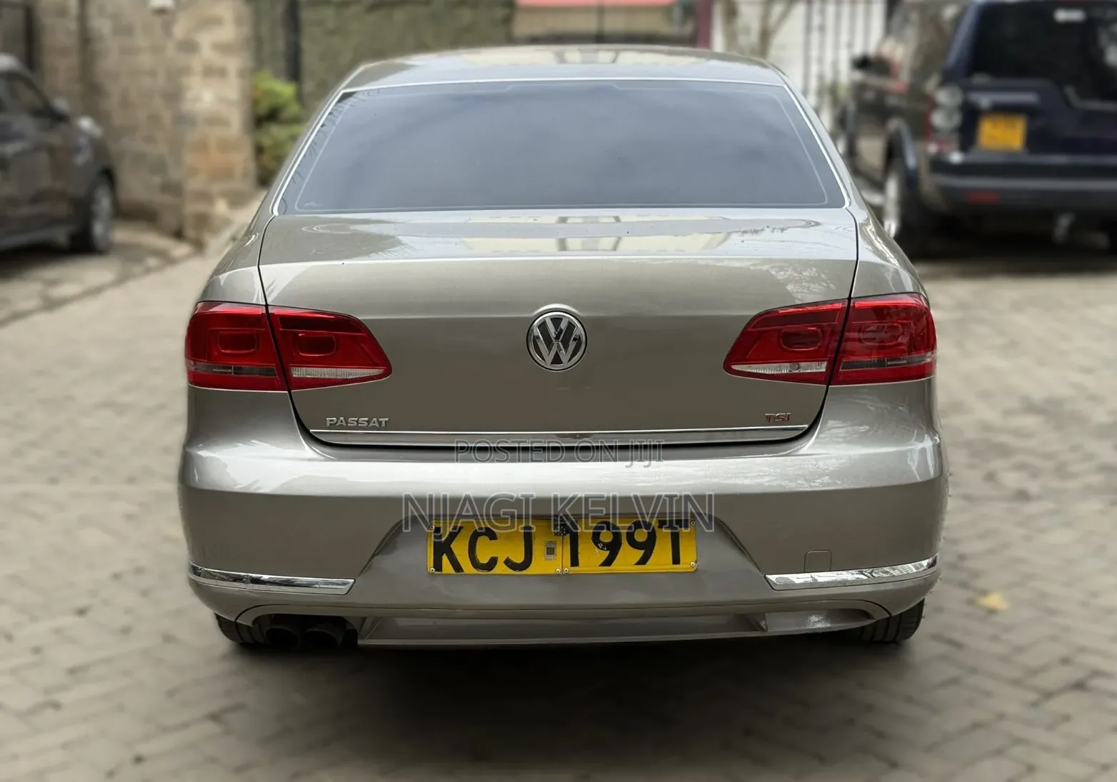Volkswagen Passat 2014 Gold