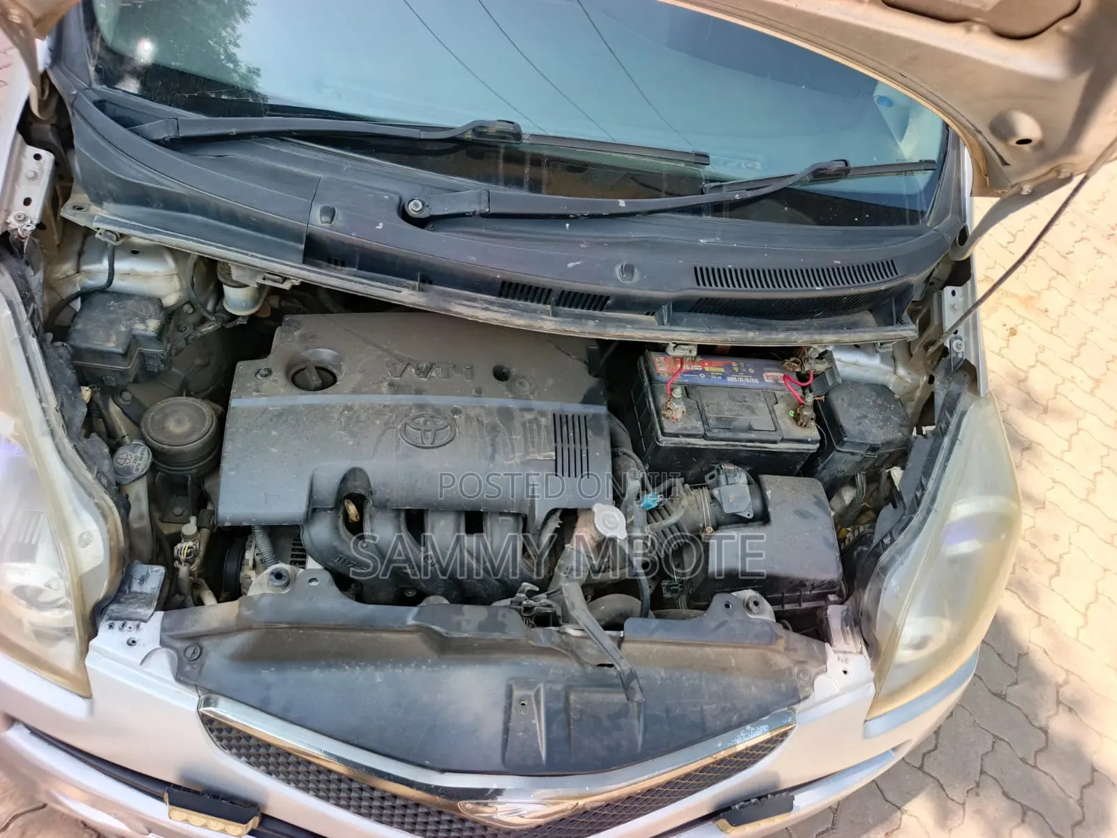 Toyota Ractis 1.5 FWD 2008 Silver
