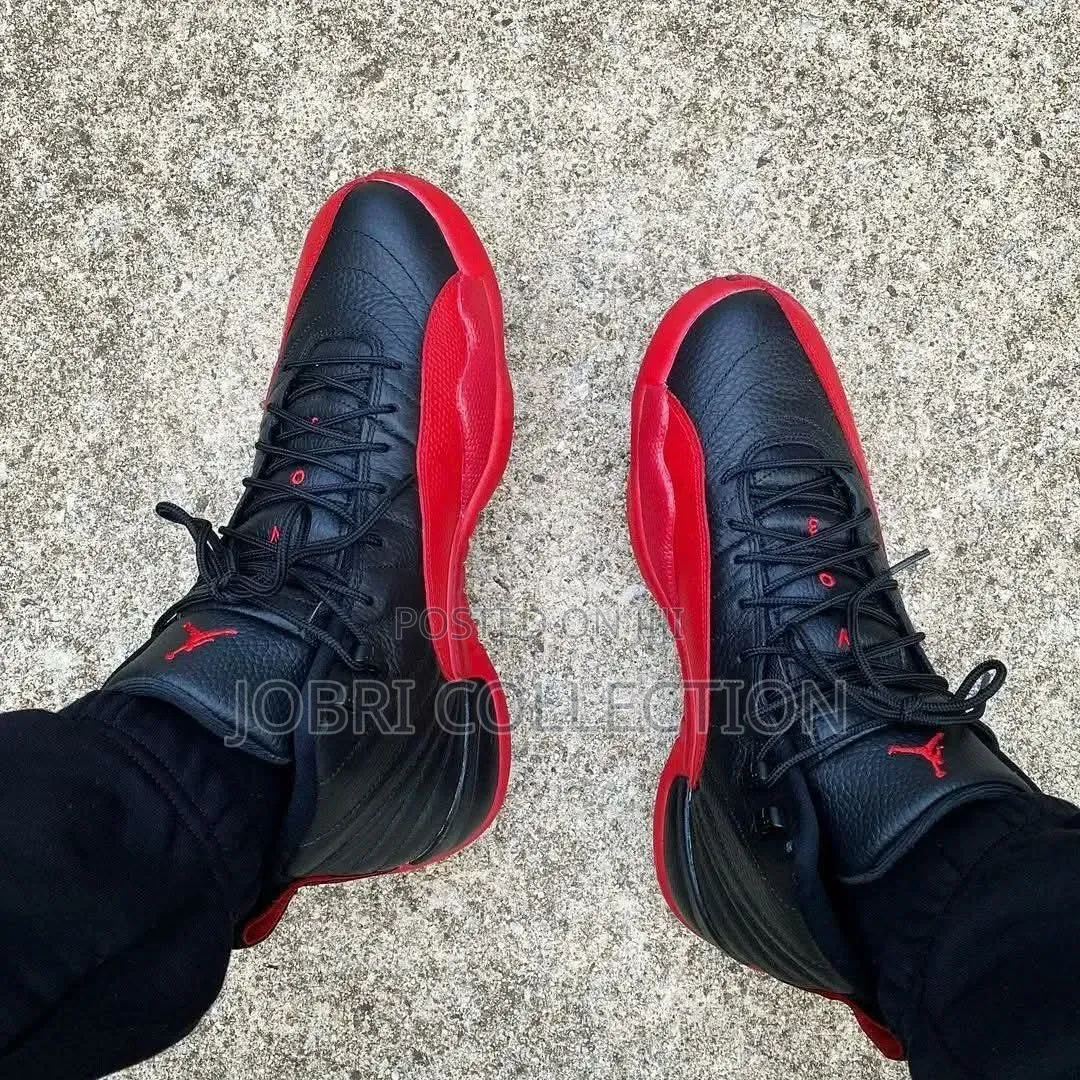 Air Jordan 12 FLU GAME Sneakers