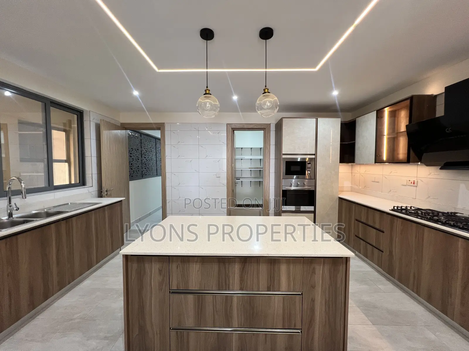 4bdrm Apartment in Kileleshwa for rent