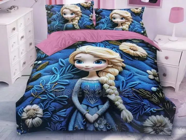 Toddler Bed Cartoon Duvet Set / Hypoallergenic