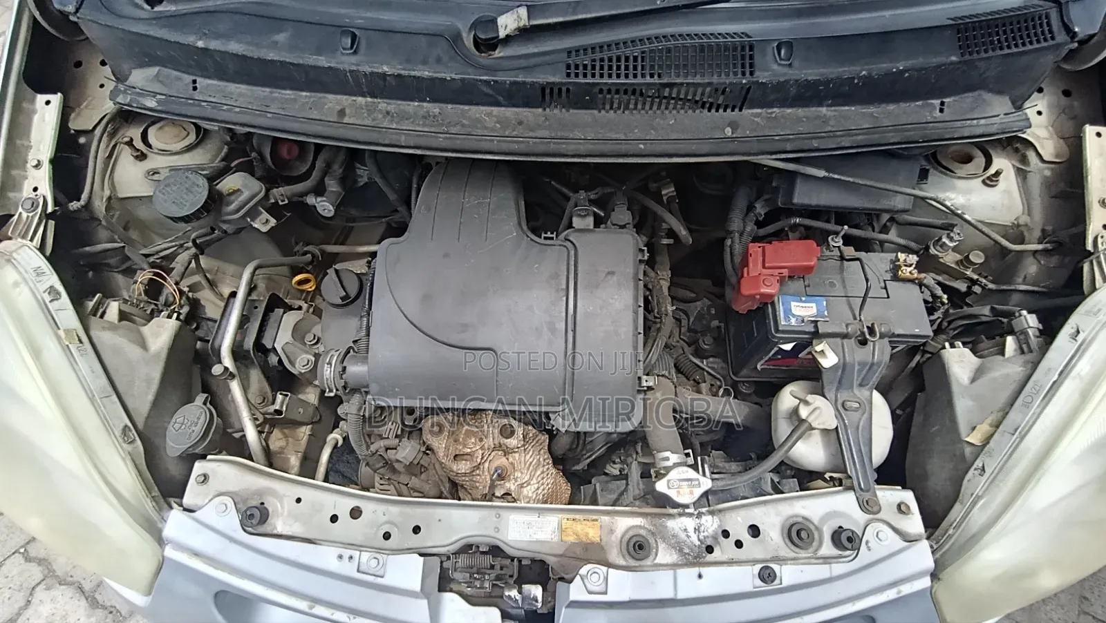 Toyota Passo 2013 Silver