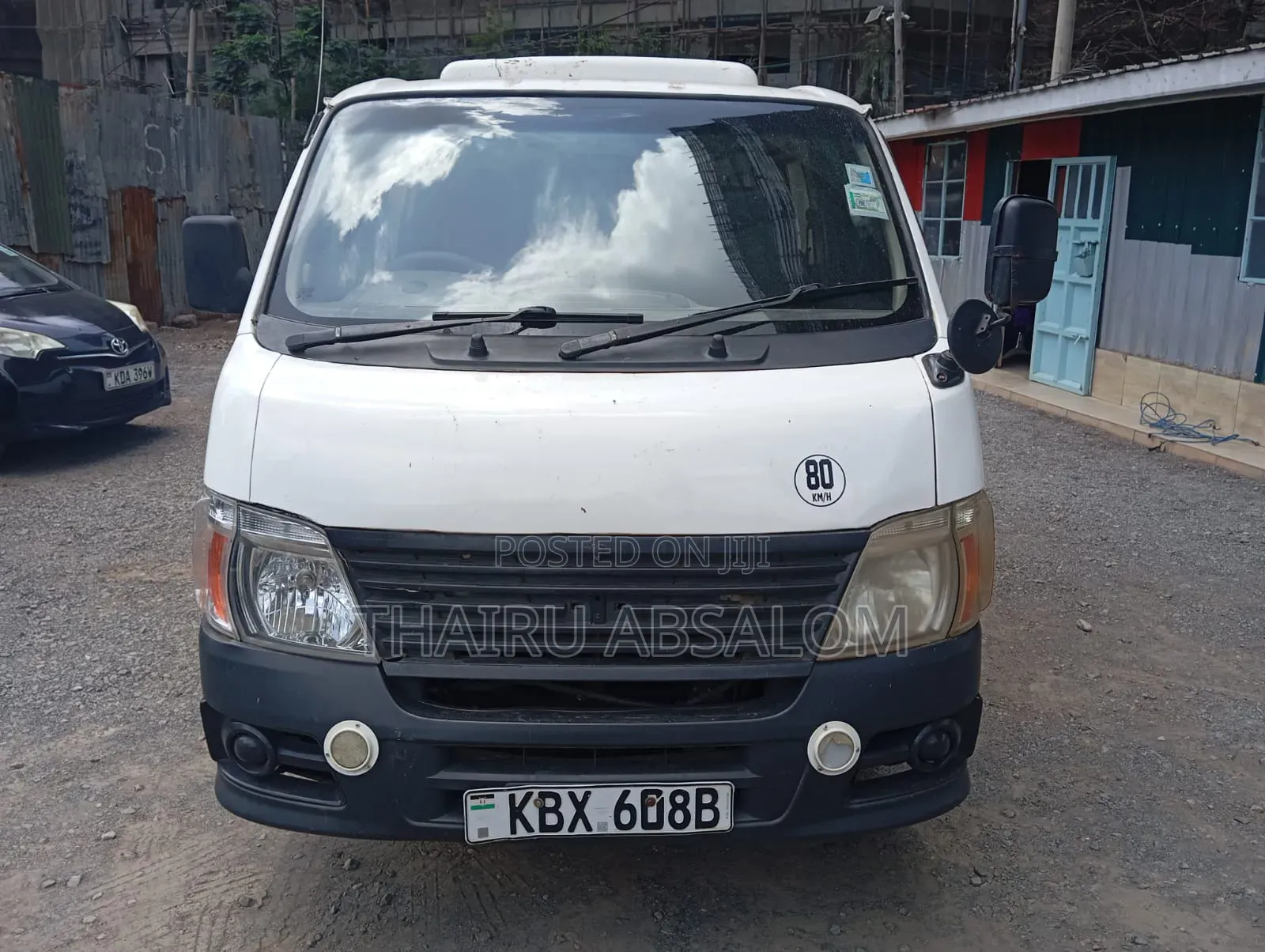 Nissan Caravan (Urvan) 2006 White