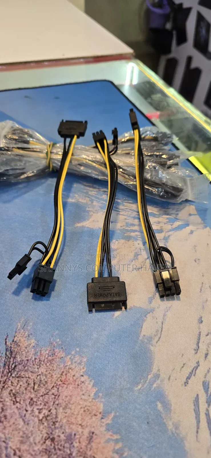 Sata Power to 6-Pin + 2-Pin Gpu Power Adapter