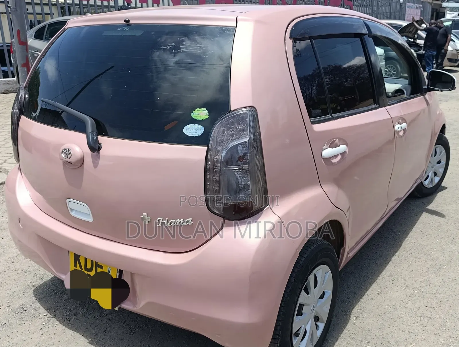 Toyota Passo 2014 Pink