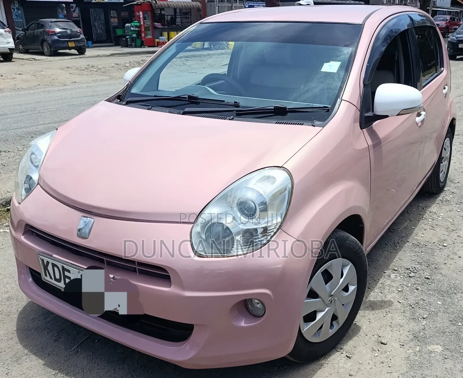 Toyota Passo 2014 Pink