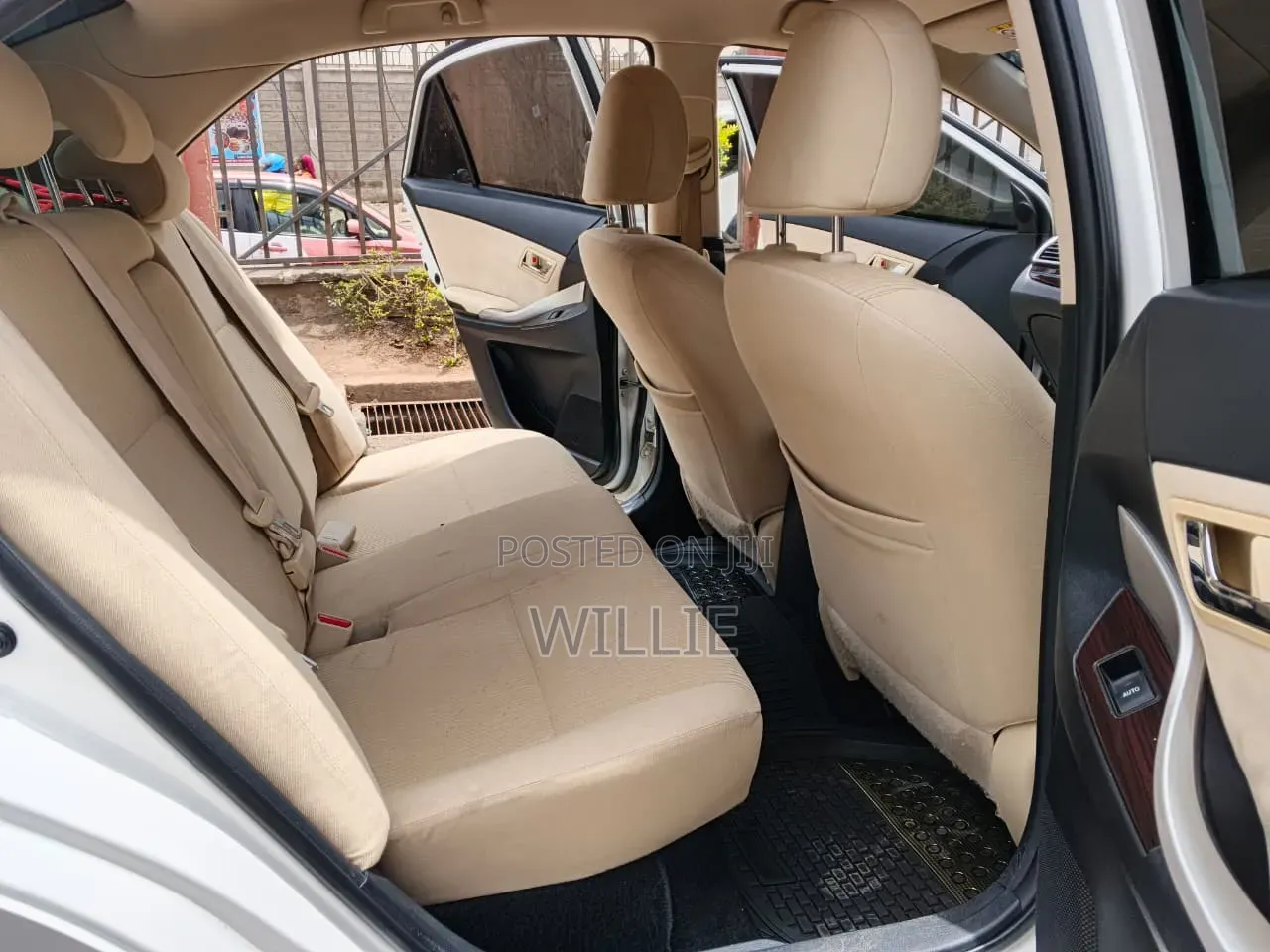 Toyota Premio 2017 White