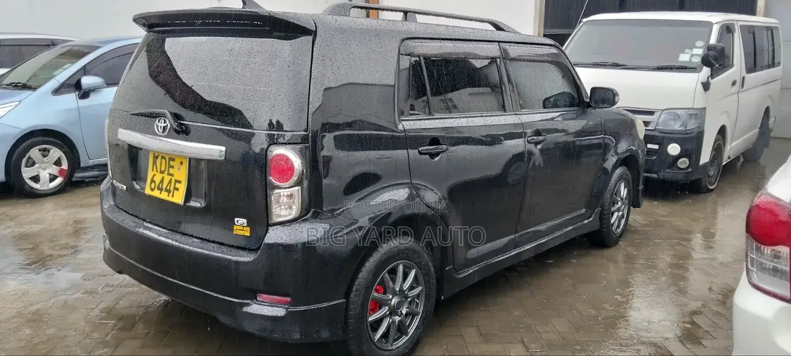 Toyota Rumion 2024 Black