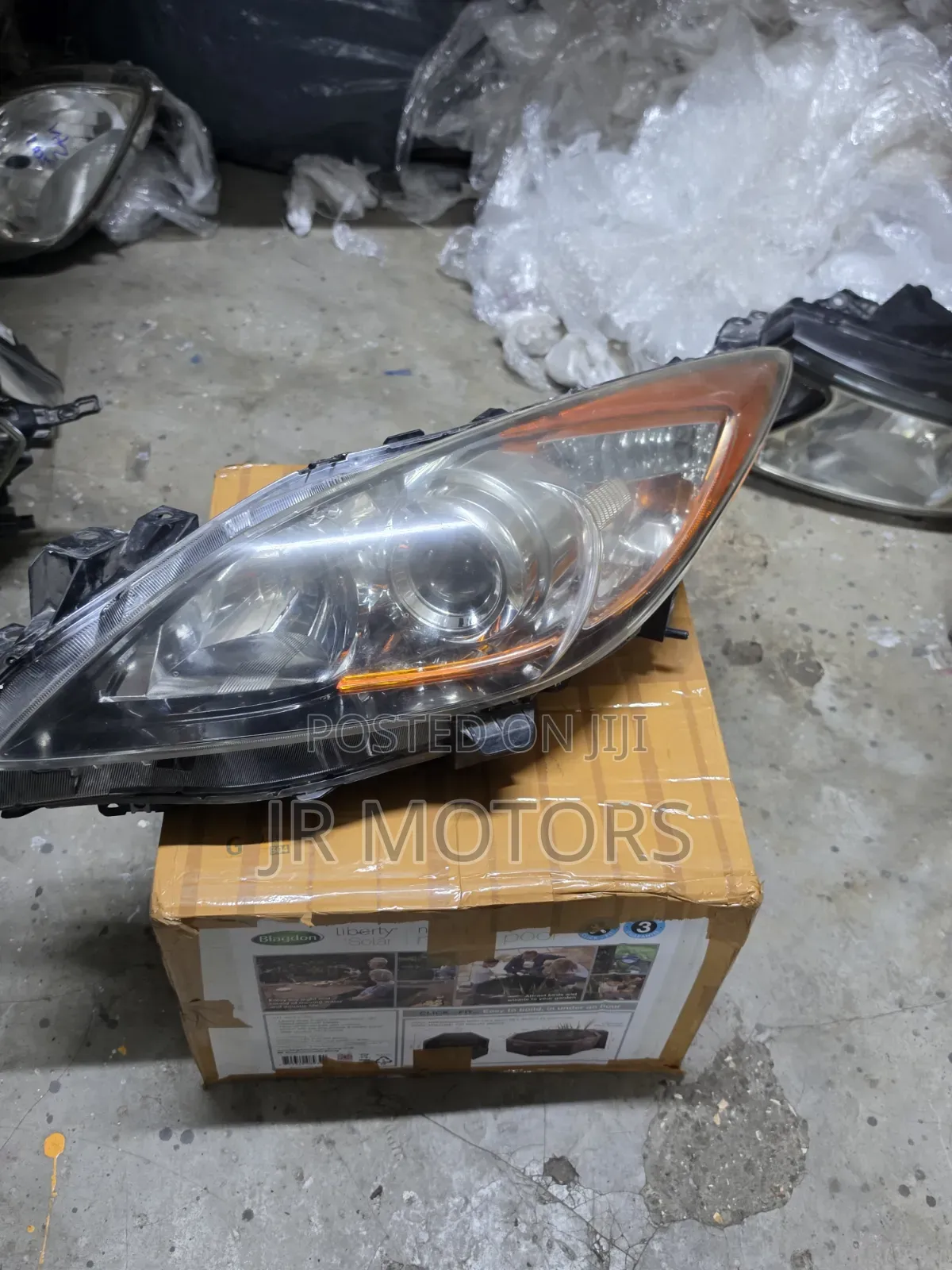 Mazda Axela 2010/2011/2012 Headlights